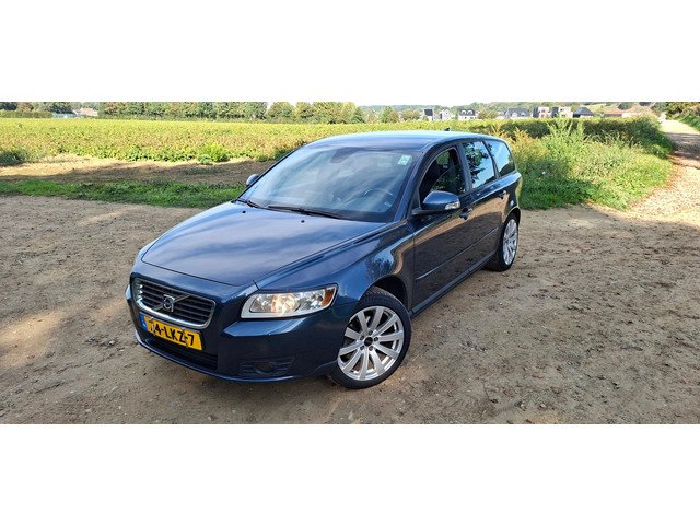 Volvo V50